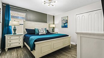 Huge Home With Game Room & Theater Near Disney 1429