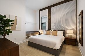 Luxurious 15br Villa With Lake View & Game/theater