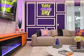 Modern Resort Home w/ Pool, Spa & Arcade Access