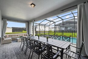 Modern Resort Home w/ Pool, Spa & Arcade Access