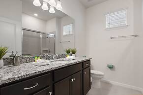 Luxury Stay: Pool, Games, Themed Rooms