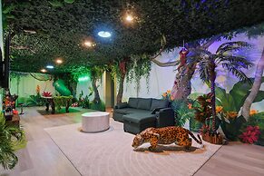 Luxury Stay: Pool, Games, Themed Rooms