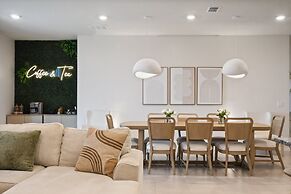 Luxury Stay: Pool, Games, Themed Rooms