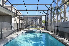 Luxurious Windsor Cay Retreat With Theater & Pool