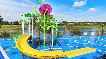 Luxury Themed Villa With Pool Near Disney & Attractions