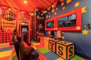 Luxury Themed Villa With Pool Near Disney & Attractions