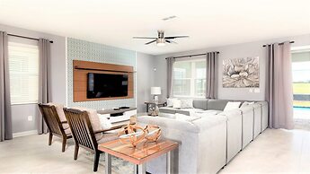 Family Oasis With Pool, Near Disney