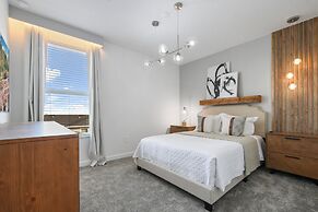 Championsgate 6BR Luxury Home Pool Spa Near Disney