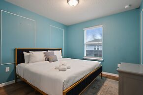 Family Getaway With Themed Rooms & Private Pool