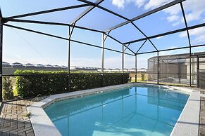 Lux Family Home in Exclusive Windsor Island Resort