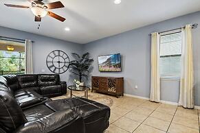 Ultimate 8BR Family Fun in Resort Near Disney!