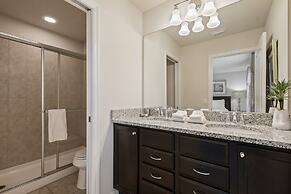 Ultimate 8BR Family Fun in Resort Near Disney!