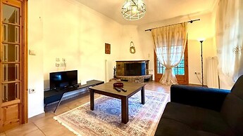 Vasilikis Stone House