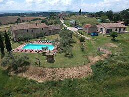 Perugia Farmhouse