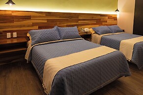 Casa Tsumbak Hotel