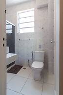 Refuge in Copacabana for two Nsc1011
