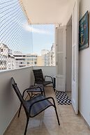 Refuge in Copacabana for two Nsc1011