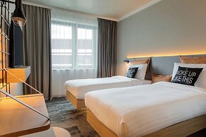 Moxy Hamburg - Finkenwerder