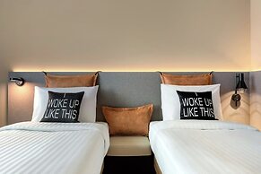 Moxy Hamburg - Finkenwerder