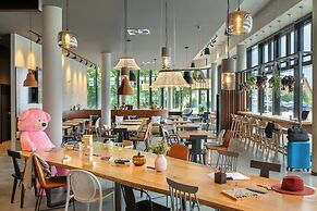 Moxy Hamburg - Finkenwerder