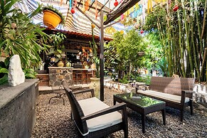 Cozy House with Pool and 3 Bedrooms