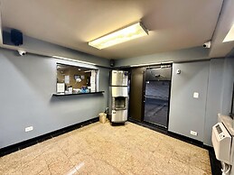 Admiral Motel By Oyo Chicago I-94