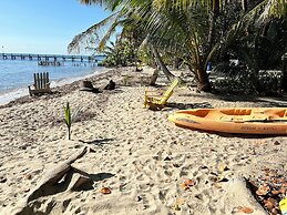 finca beach house and cabana