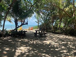 finca beach house and cabana