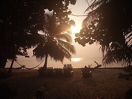 finca beach house and cabana