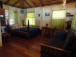 finca beach house and cabana