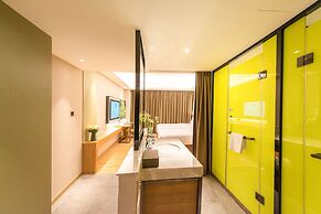 Rising Dragon International Hotel