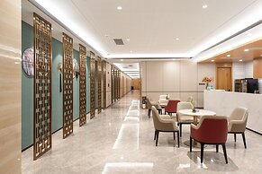 Rising Dragon International Hotel