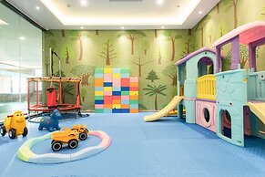 Rising Dragon International Hotel