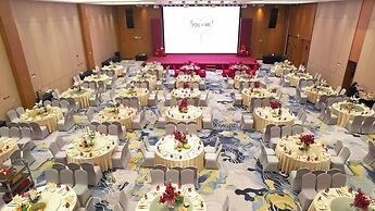 Rising Dragon International Hotel