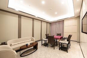 Rising Dragon International Hotel