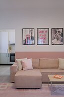 Vibrant & Spacious 3BR Condos on Amzei