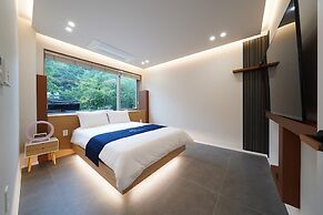 Run to you fullvilla