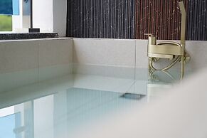 Run to you fullvilla