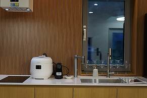 Run to you fullvilla