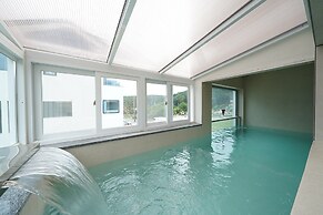 Run to you fullvilla