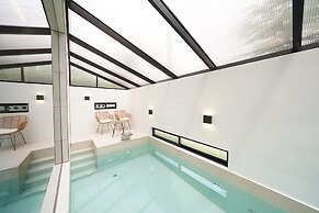 Run to you fullvilla