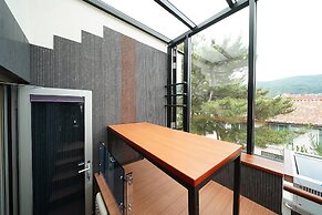 Run to you fullvilla