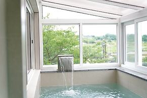 Run to you fullvilla