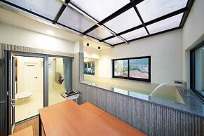 Run to you fullvilla