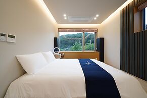 Run to you fullvilla