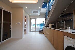 Run to you fullvilla