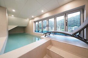 Run to you fullvilla