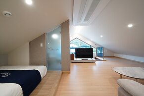 Run to you fullvilla