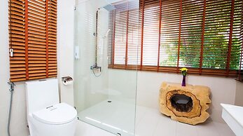 OH LA LA KOH PHANGAN