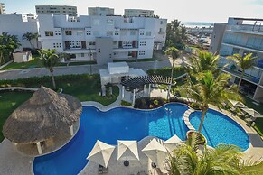 New Vidamar Apartment with Pool & Tennis